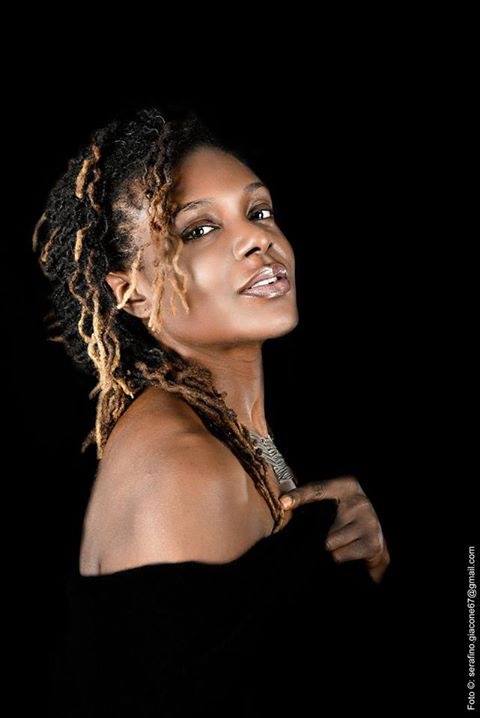 Cinzia corista Gospel Act Singers